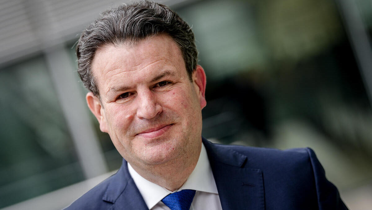 Heil statt Klingbeil? Ex-Arbeitsminister schließt Kandidatur für SPD-Vorsitz nicht aus
