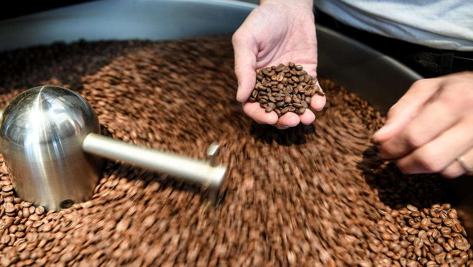 Corona drückt Kaffee-Preis auf 15-Jahres-Tief