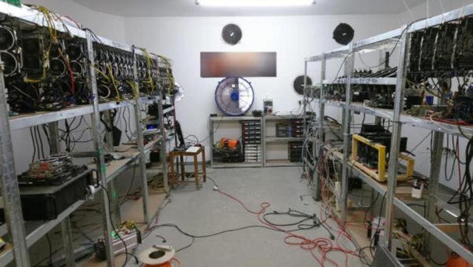 Sachsen: Razzien gegen Stromdiebe zum Bitcoin-Mining