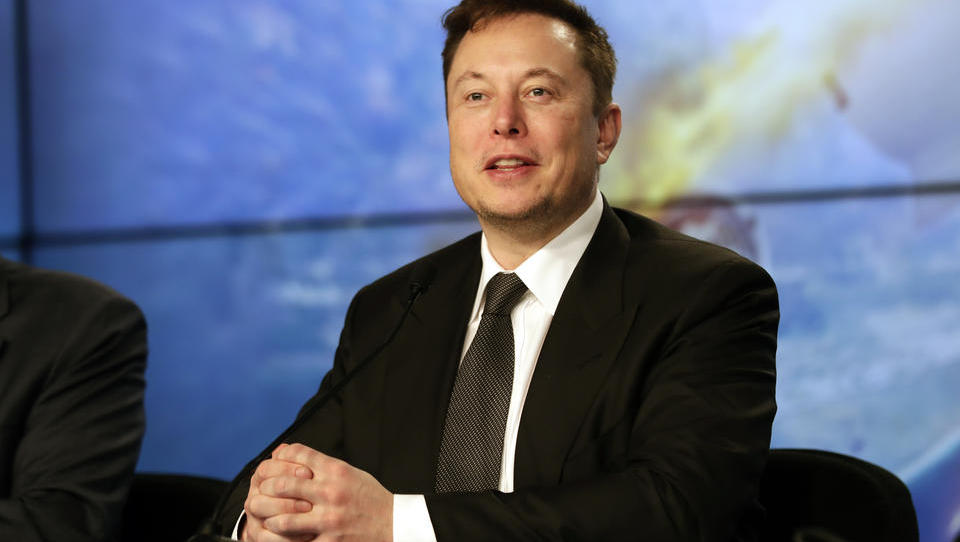 Tesla meldet erstmals vier Quartalsgewinne in Folge