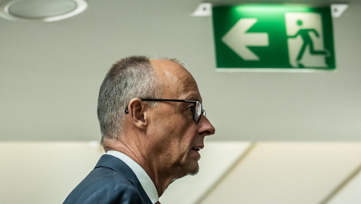 Mehrheit fordert Rücktritt von Kanzler Merz