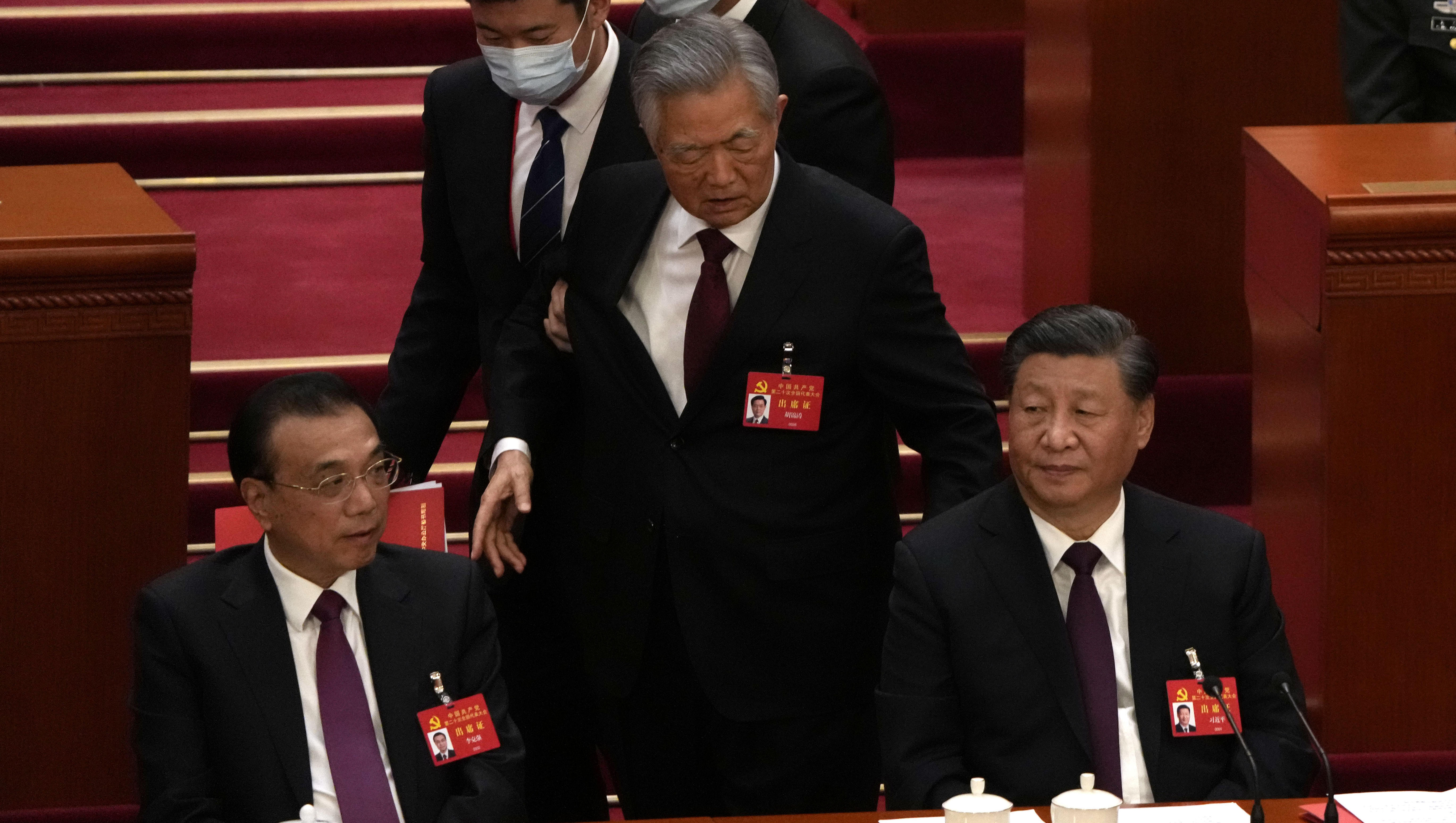 Parteitag in China: Ex-Parteichef Hu wird von Bühne entfernt
