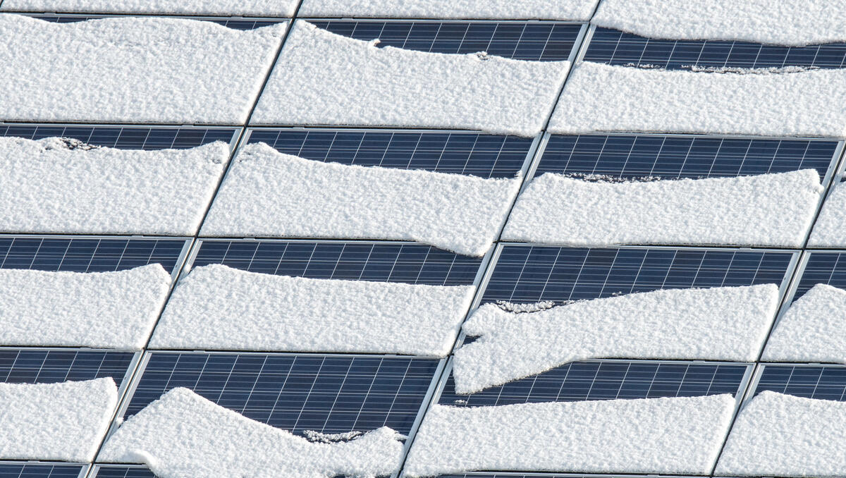 Forscher enthüllt: Neue Perowskit-Solarzellen liefern 30 % mehr Energie als Silizium