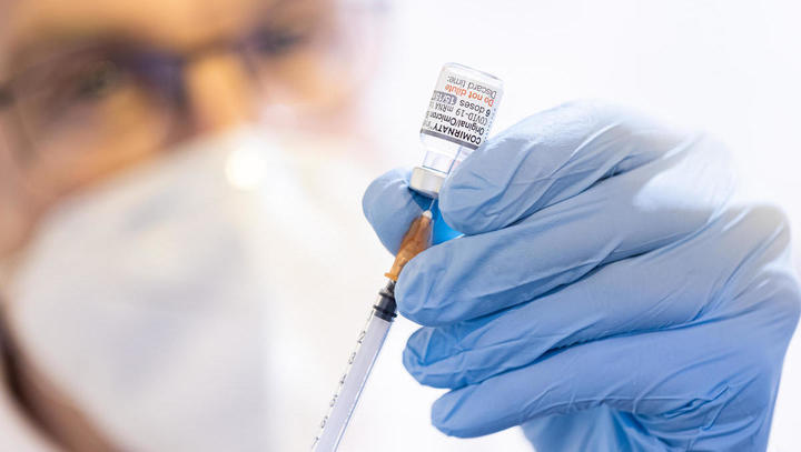 Biontech muss sich erstem Impfschaden-Prozess stellen