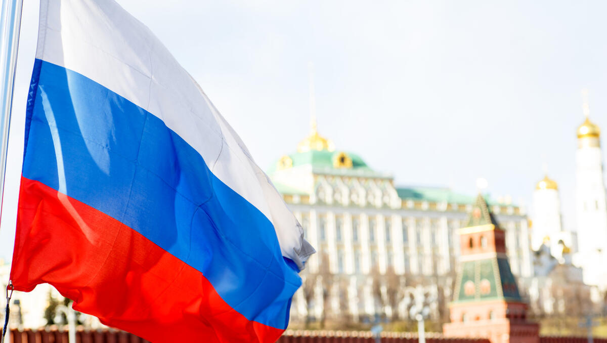 Kreml verschärft den Steuerdruck: Russlands Unternehmen in der Schattenwirtschaft