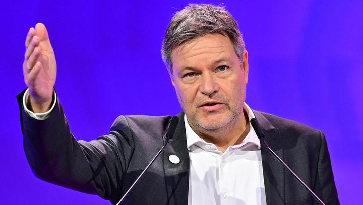 Habeck hält Schuldenbremse nicht mehr für zeitgemäß