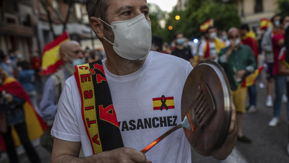 Spanien schreibt Schutzmasken auch im Freien vor: Virus-Ticker vom 20.05.