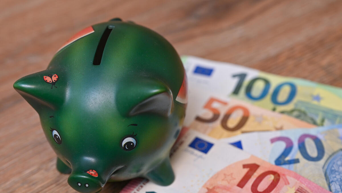 Die 54-jährige Lise-Lotte hat mehr als 1,3 Millionen Euro für die Rente gespart – so hat sie es geschafft