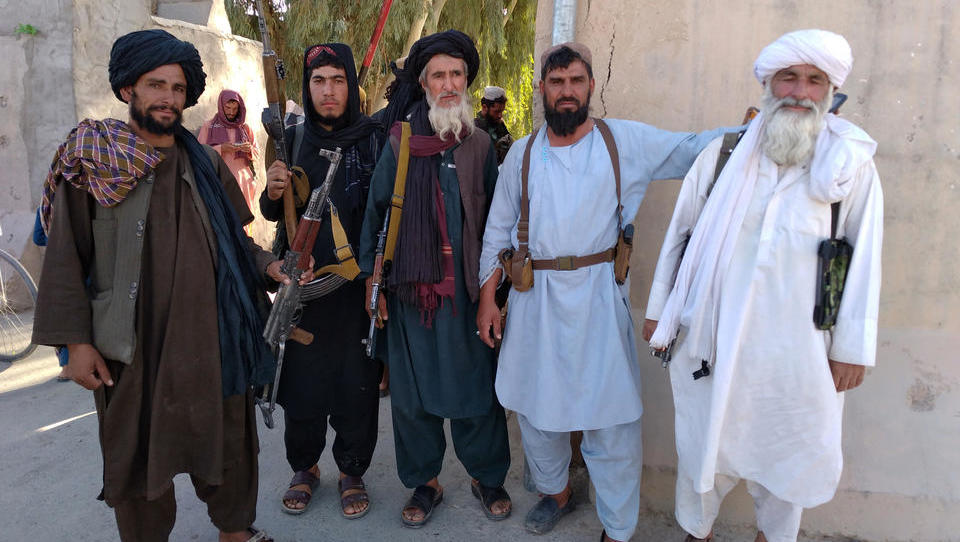 Taliban erobern strategisch wichtige Stadt, dringen weiter in Richtung Kabul vor