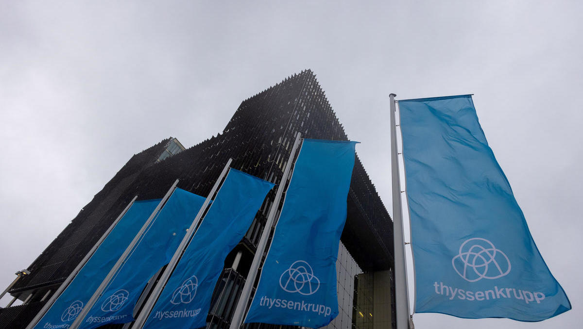 Thyssenkrupp-Stellenabbau: 11.000 Jobs fallen bis 2030 weg - die Thyssenkrupp-Aktie steigt