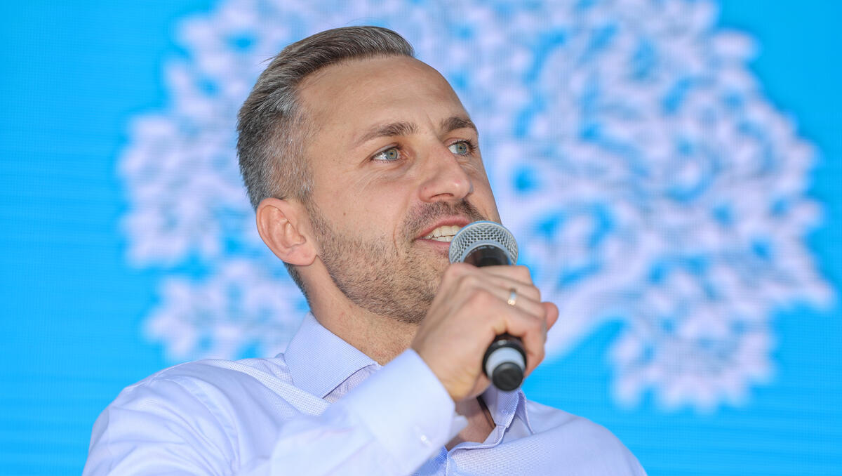 Bei Wahlsieg in Sachsen-Anhalt: AfD will Hunderte Behördenstellen neu besetzen