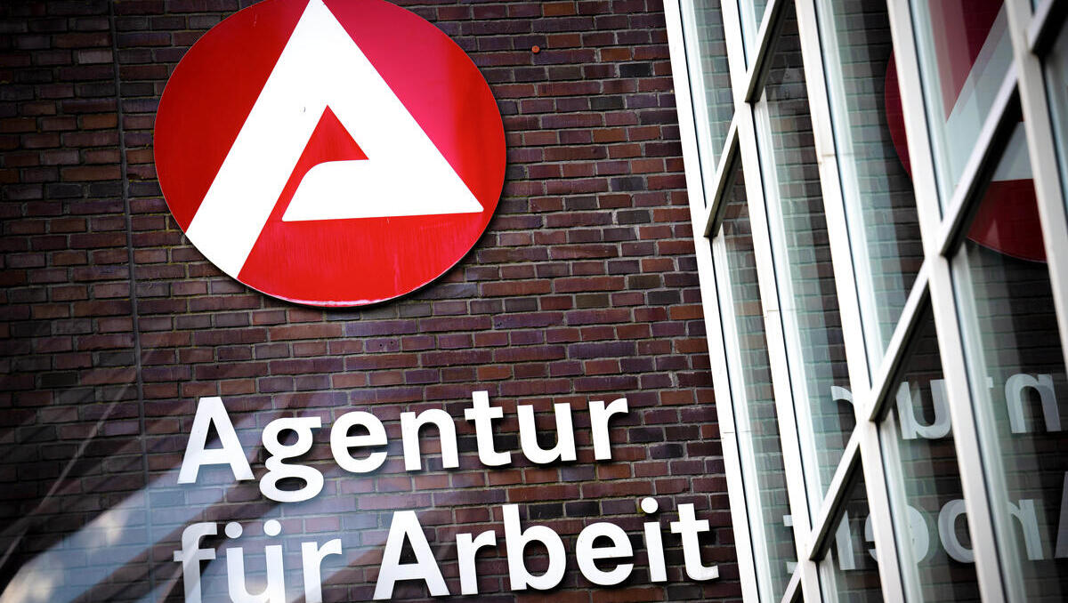 Arbeitslosenzahl in Deutschland steigt auf drei Millionen – schuld ist nicht nur das Sommerloch