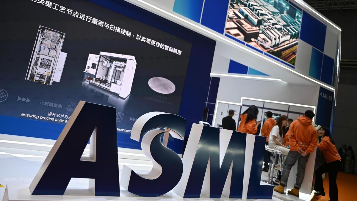 ASML-Aktie im Fokus: KI-Boom beschert Milliarden-Gewinn – ASML hebt Prognose nach Rekordquartal