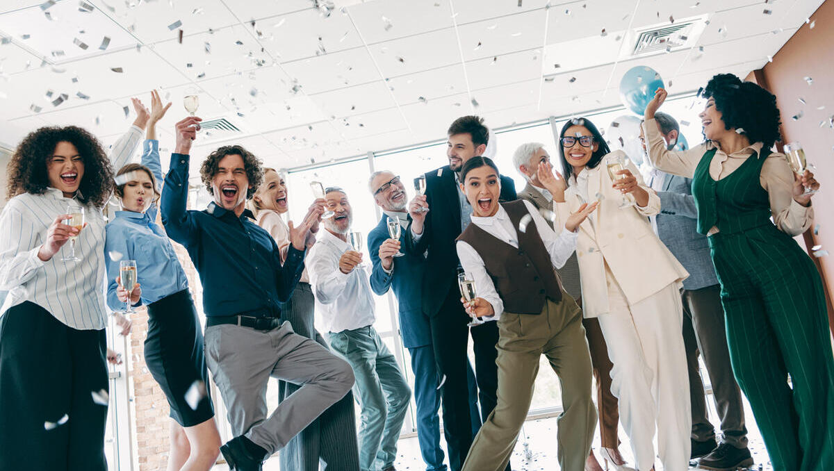 BFH-Urteil: Keine Steuer auf Abschiedsfeiern – worauf Sie achten müssen