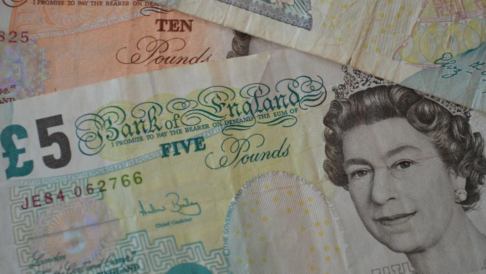 Konkurrenz zum Bargeld: Großbritannien forscht zum digitalen Pfund