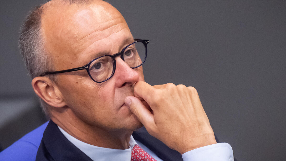 Neuer Umfragedämpfer bringt Bundeskanzler Merz weiter unter Druck: CDU stürzt in Mecklenburg-Vorpommern ab