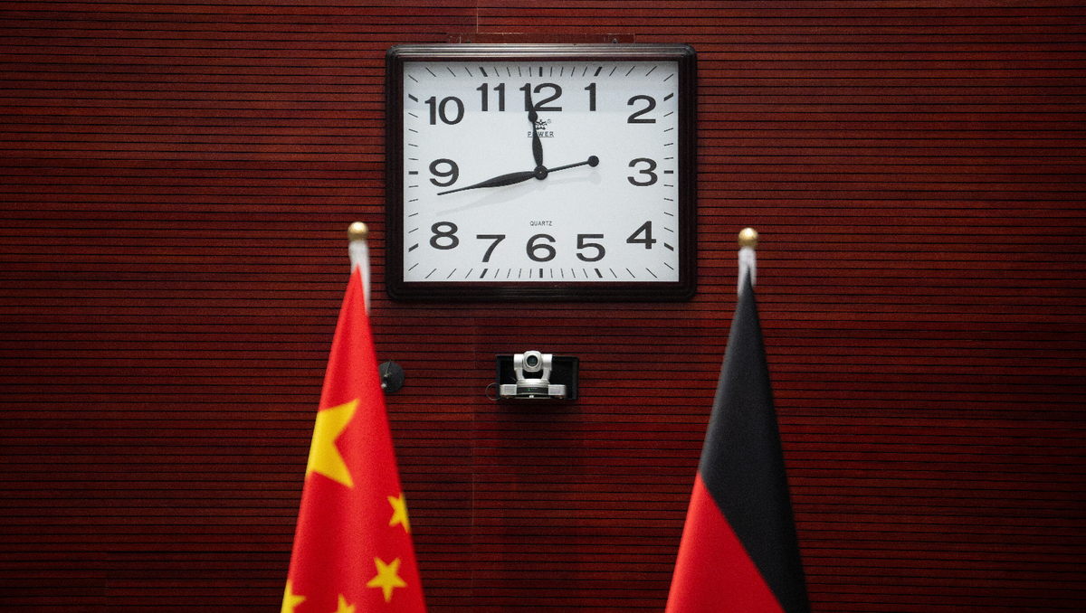 China-Politik: Bundesregierung kündigt härteren Kurs an