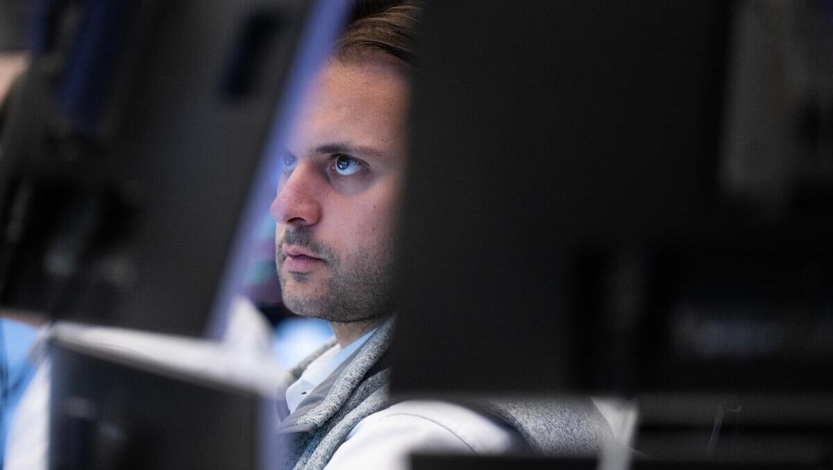 Aktien Frankfurt: DAX-Kurs aktuell mit Verlusten – Börse heute von drohendem US-Shutdown belastet