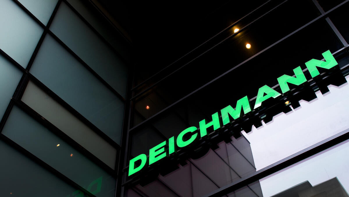 Nach Deichmann-Urteil: Schuhhändler muss Schuhkarton-Müllkosten tragen