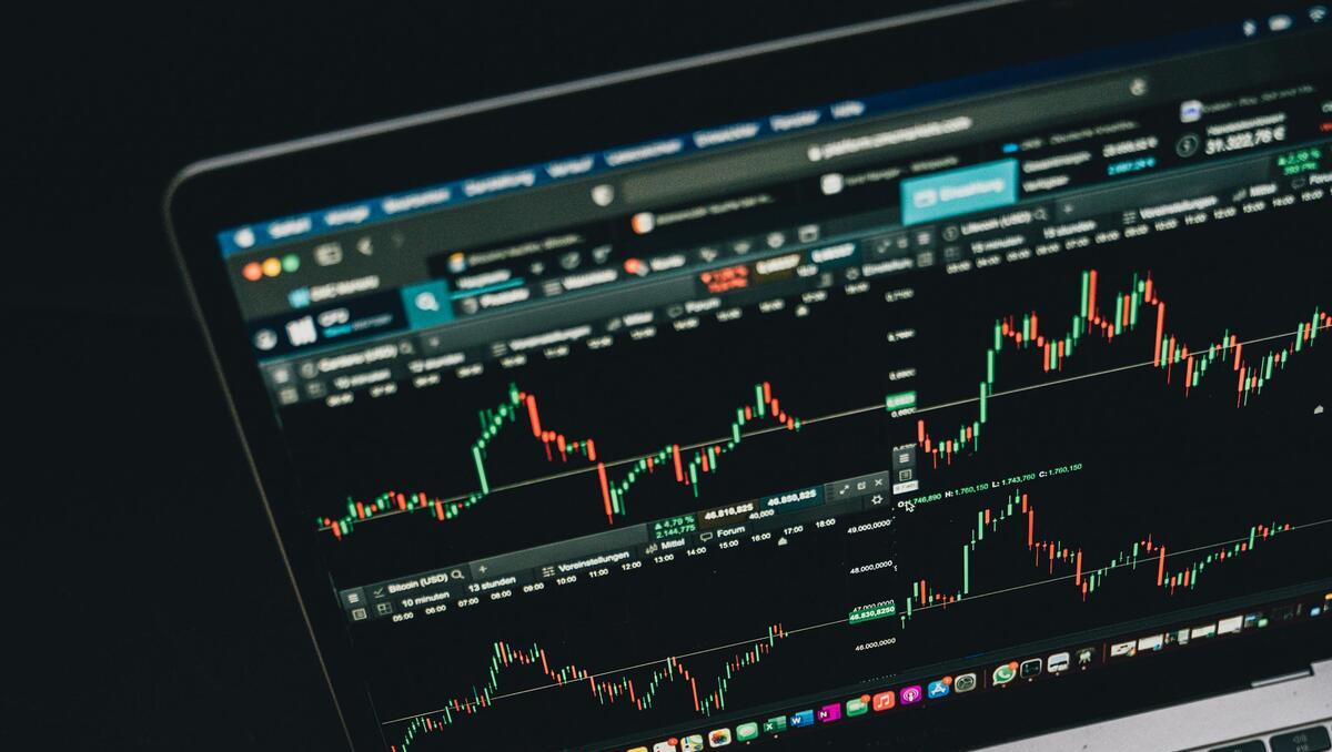 Kryptowährungen im Spannungsfeld: Warum Investoren jetzt besonders gut beobachten sollten
