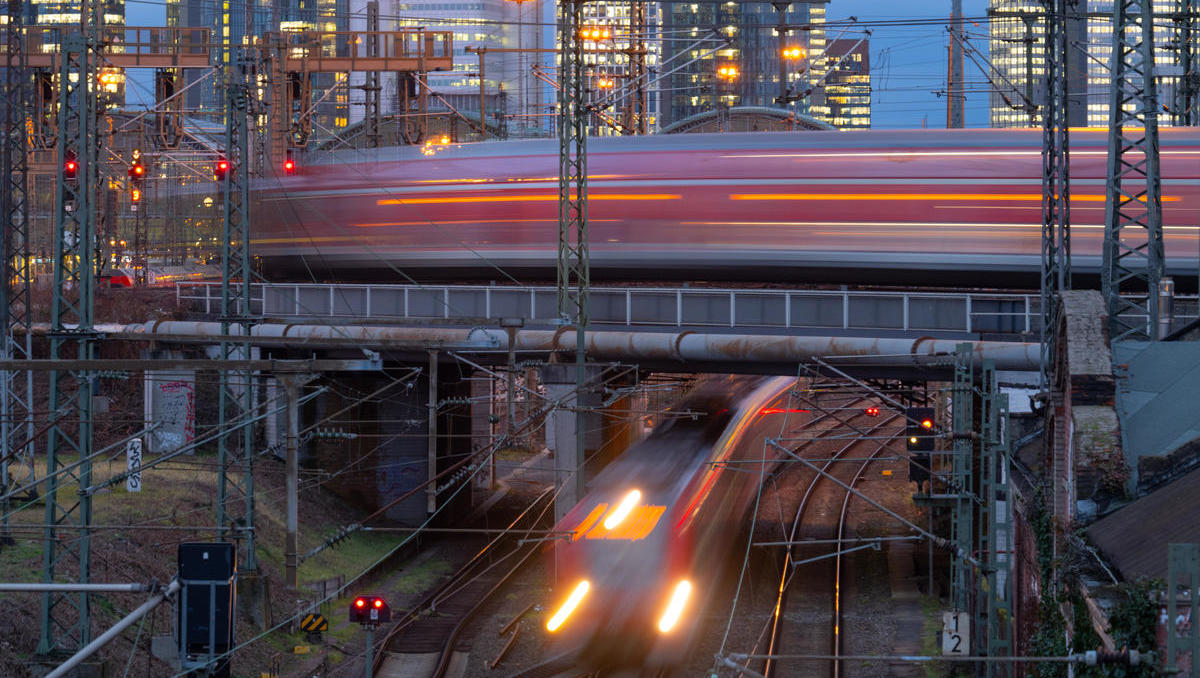 EVG: Deutsche Bahn-Tarifverhandlungen mit erster Annäherung, aber noch ohne Einigung