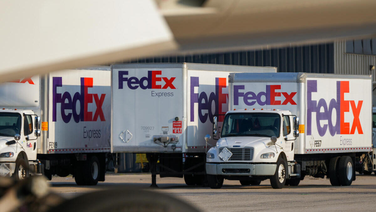 Fedex-Aktie: Versandriese klagt auf Rückerstattung von Trump-Zöllen