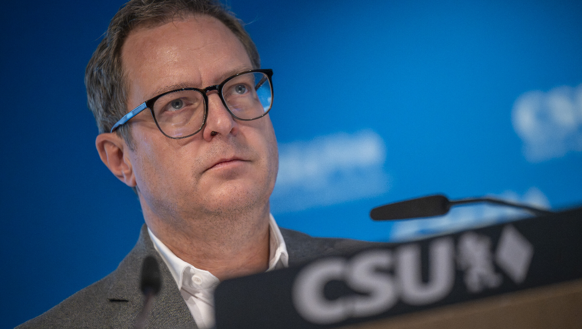 Empörung über AfD-Reise nach Russland – CSU wirft Partei Landesverrat vor