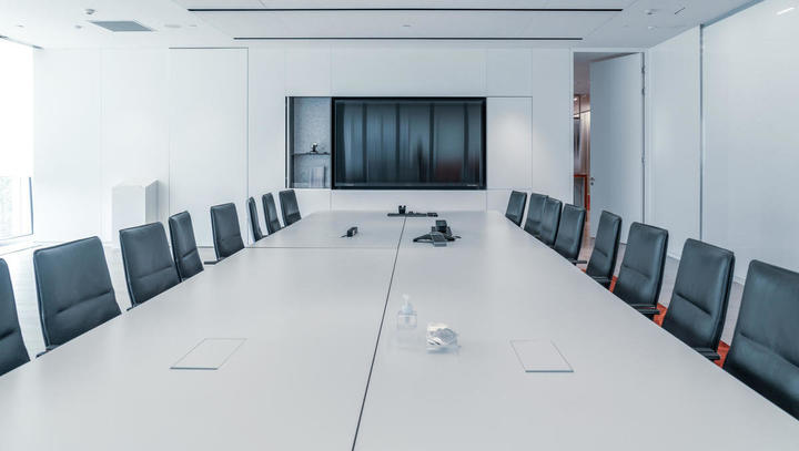 Fachkräftemangel - Arbeiten über die Altersgrenze hinaus 