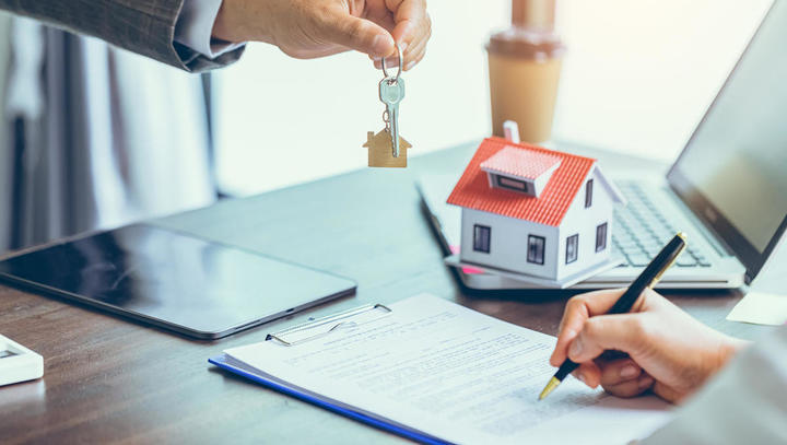 Immobilien als Geldanlage: Warum Opportunitätskosten entscheidend sind Immobilien als Geldanlage: Warum Opportunitätskosten entscheidend sind
