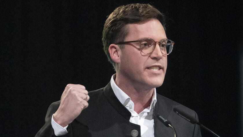 Manuel Hagel, Spitzenkandidat der CDU für die Landtagswahl in Baden-Württemberg, spricht beim politischen Aschermittwoch der CDU Baden-Württemberg. +++ dpa-Bildfunk +++