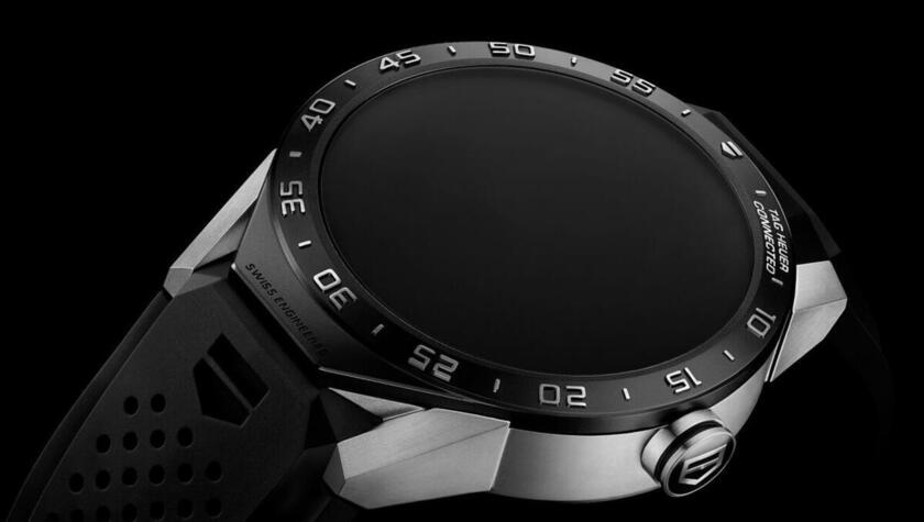 HANDOUT - Ein undatiertes Foto zeigt die Smartwatch «Connected» des schweizer Uhrenherstellers Tag Heuer. Die Uhr entstand in Zusammenarbeit mit dem Chiphersteller Intel. Foto: Tag Heuer/Intel/dpa (zu dpa "Tag Heuer und Intel stellen Smartwatch «Connected