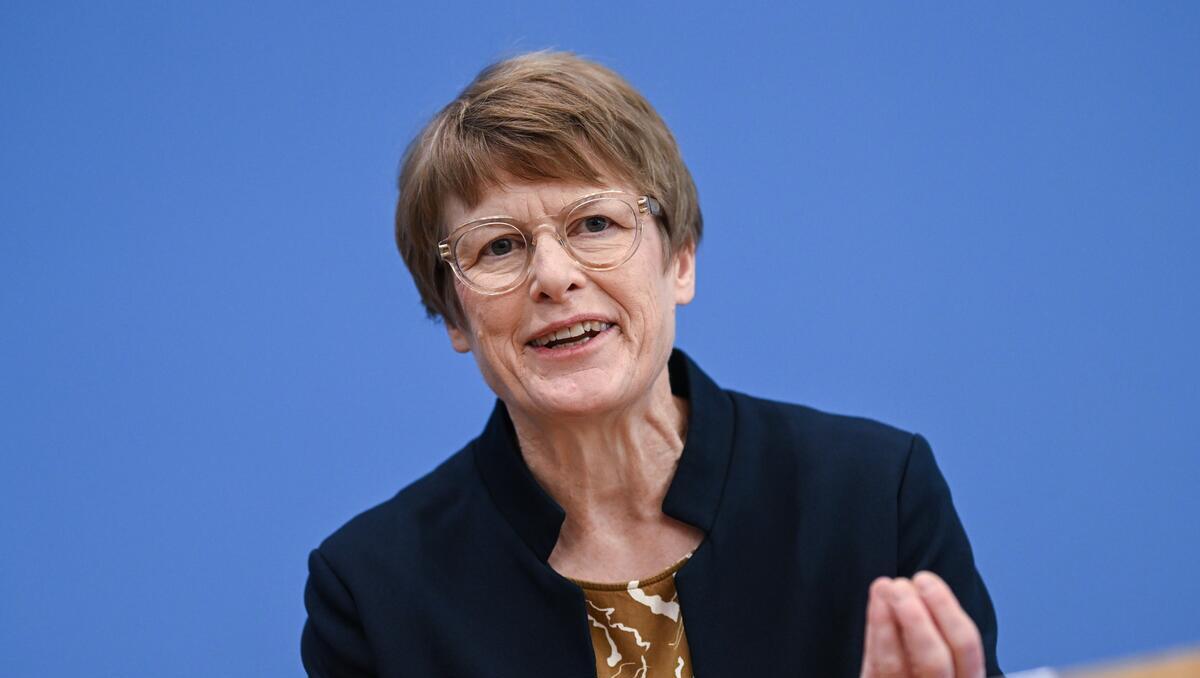 Rentenreform: Wirtschaftsweise Grimm nimmt Mütterrente ins Visier