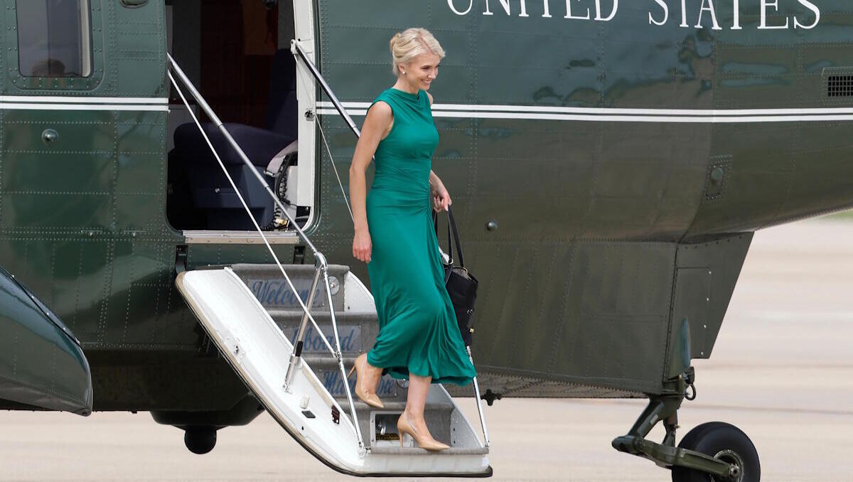 Geldgeschenk für Natalie Harp: Trump belohnt enge Vertraute mit 45.000 Dollar