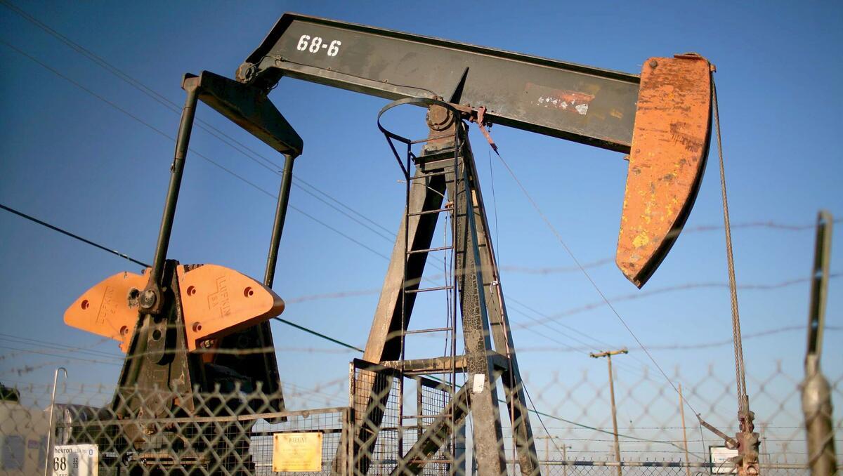 Ölpreis aktuell uneinheitlich: Hoffnung auf Gespräche zwischen USA und Iran