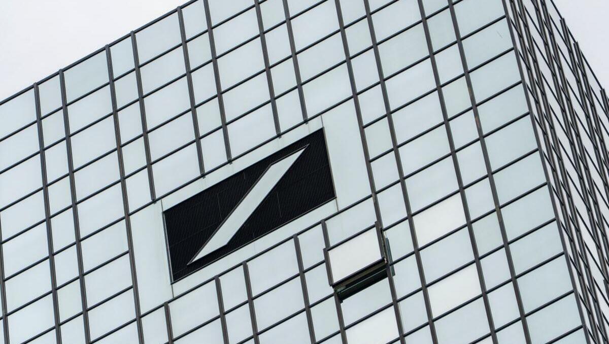 Deutsche Bank-Aktie stabil: Bank wendet Millionenforderung ab