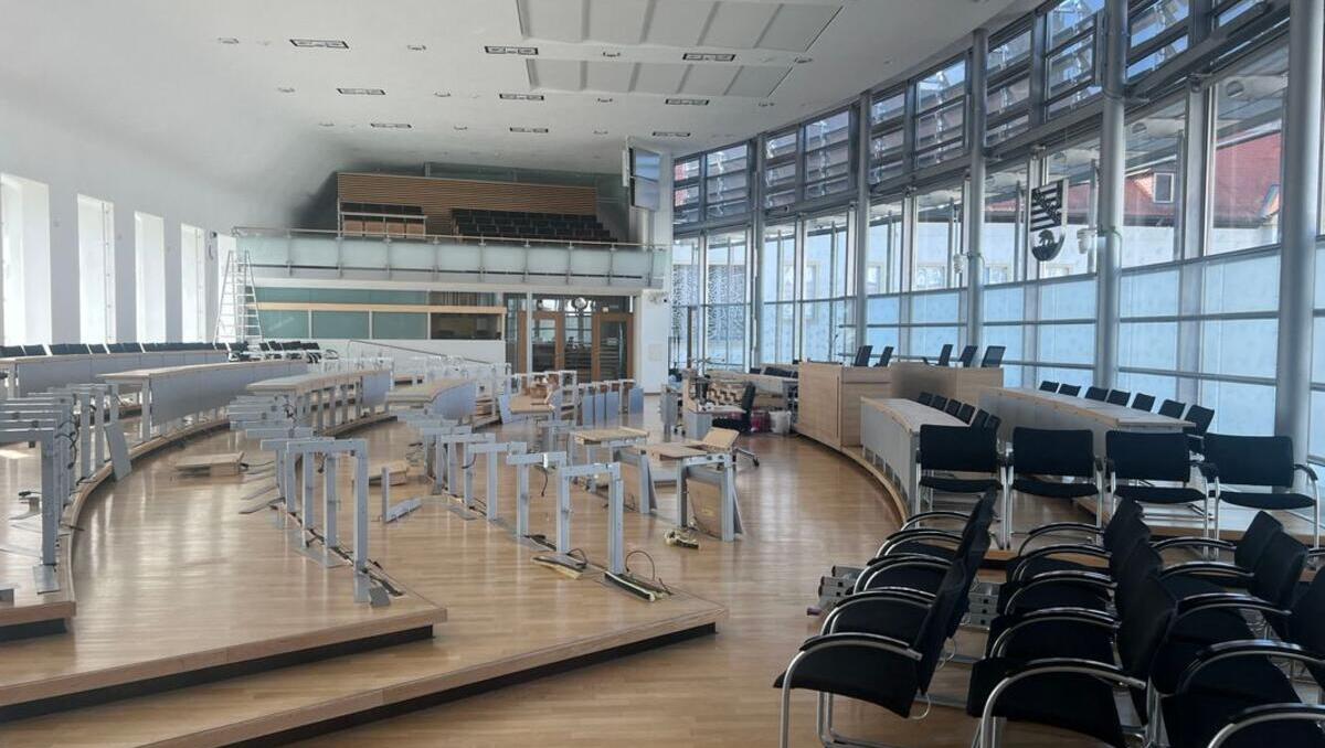 Neue Sitzordnung und Streit um Ausschüsse: Landtag von Sachsen-Anhalt vor Neuausrichtung