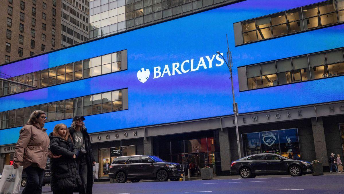 Barclays streicht 5.000 Stellen: KI soll Produktivität erhöhen