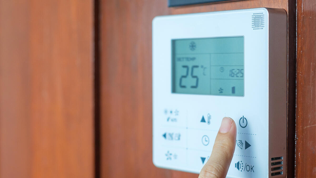 Bürotemperatur: Wie kalt darf es bei der Arbeit sein?