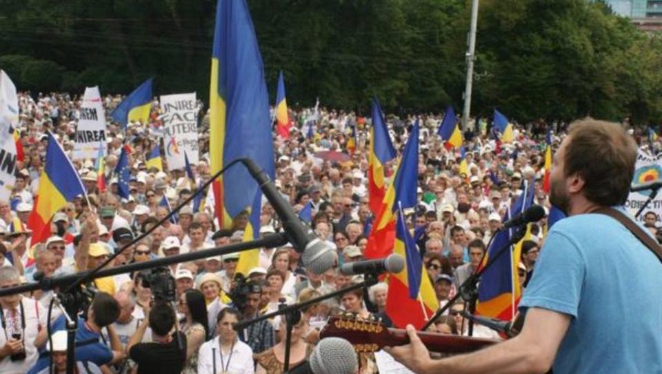 Moldawien: Zehntausende demonstrieren für Anschluss an Rumänien