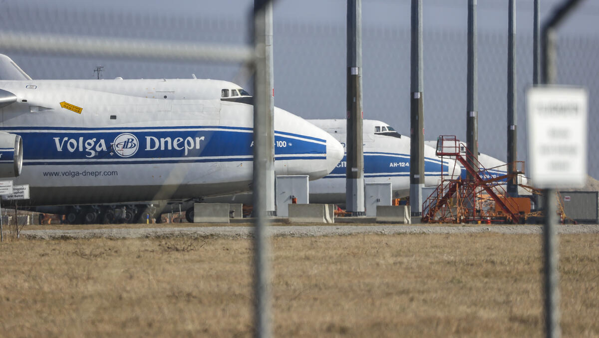 Russlands Kriegswirtschaft: Unternehmer übergibt Frachtfluggesellschaft freiwillig an den Staat