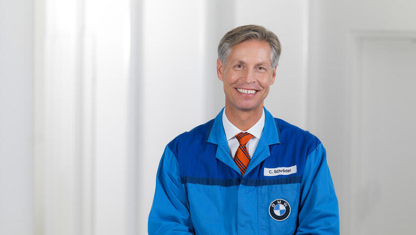 BMW-Werksleiter Schröder: Wie ein Maschinenbauingenieur erfolgreich durch turbulente Jahre führt