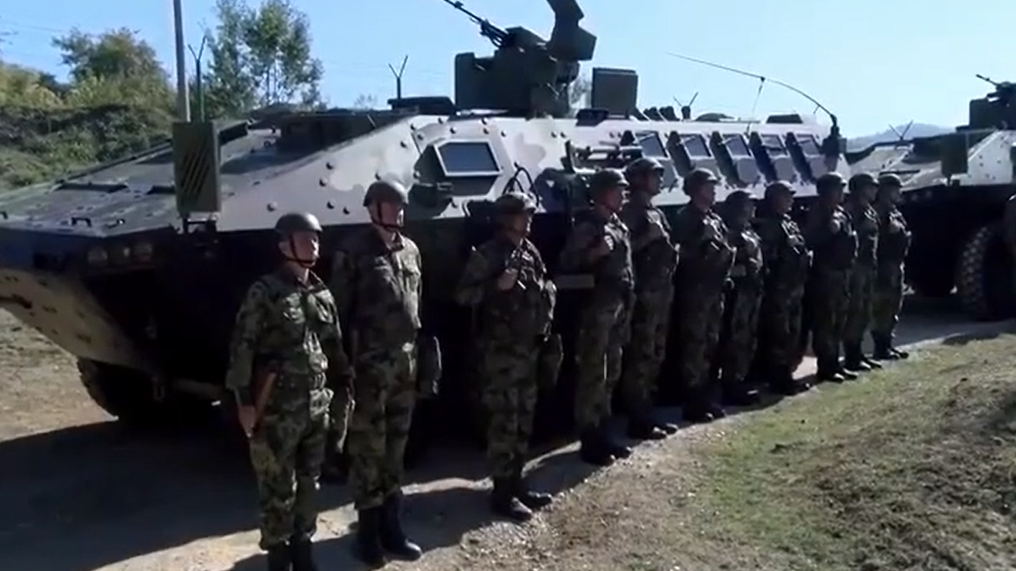 Serbien entsendet Truppen an Grenze zum Kosovo – Nato und EU sind alarmiert