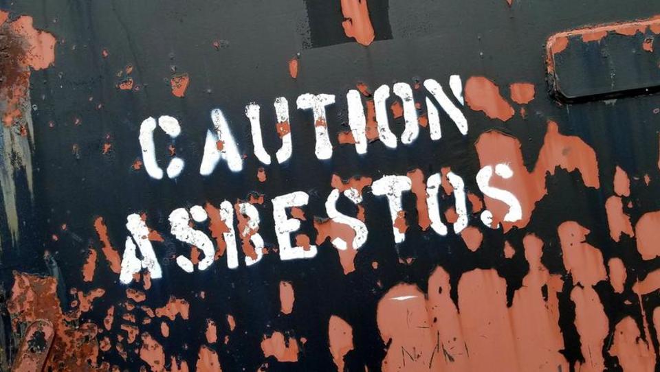 Zahlreiche Asbest-Tote nach Sanierungswelle befürchtet