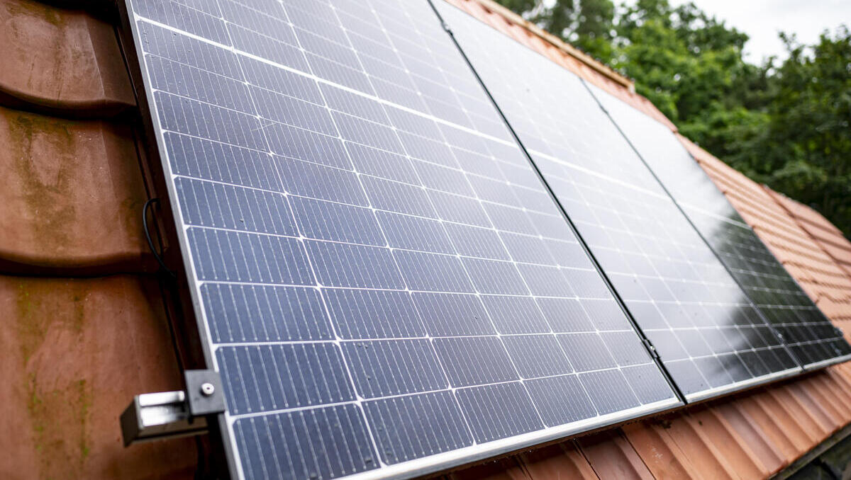 Solarausbau stockt: Weniger neue Photovoltaik auf deutschen Dächern – Ausbauziele in weiter Ferne