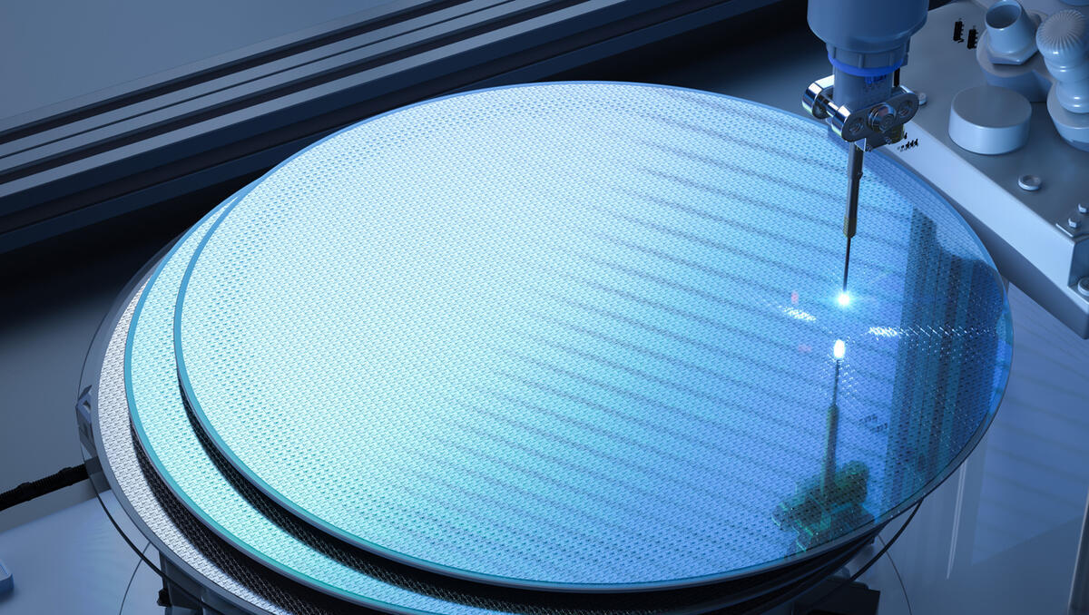 Der heimliche Machtfaktor hinter dem KI-Boom: Sollten Anleger diese Halbleiter-Aktie kaufen?