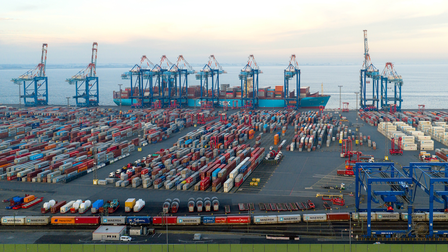 Exporte in die USA fallen: Autoindustrie besonders betroffen – wo es Hoffnung gibt