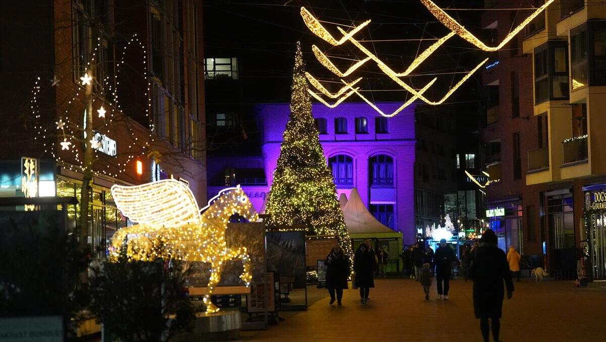 Weihnachtsmarkt-Sicherheit: Was bringen Beton, Kameras und Co. auf Weihnachtsmärkten wirklich?