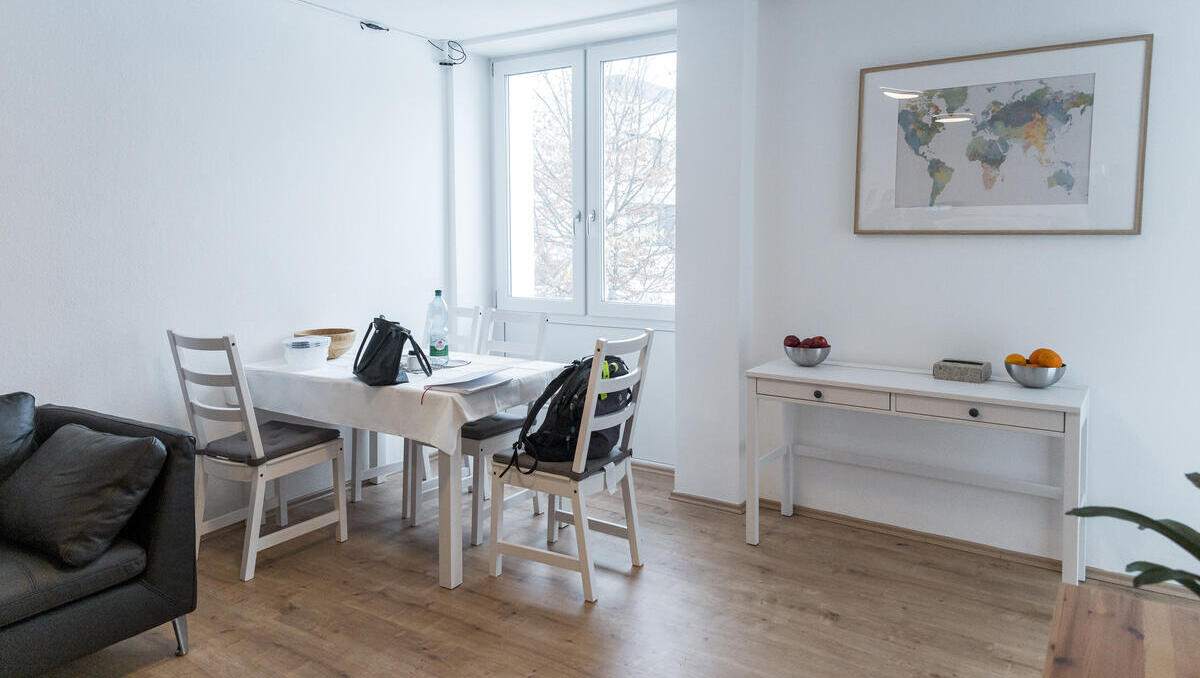 Wohnung einrichten mit KI: Digitale Helfer im Praxistest – so gelingt die Wohnungsplanung